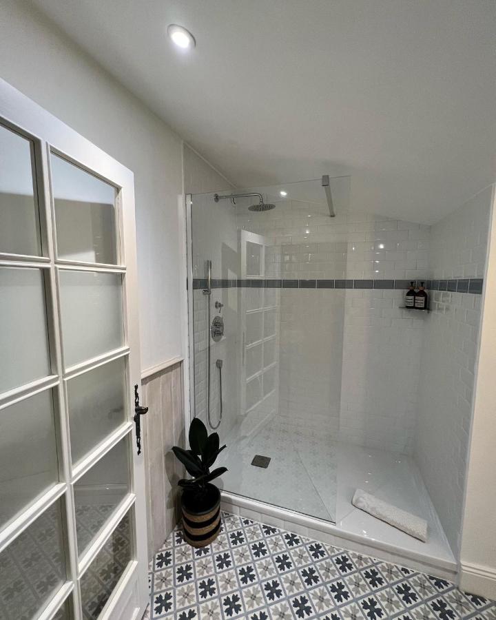 La Girarde Bed & Breakfast Saint-Quentin-de-Caplong Dış mekan fotoğraf